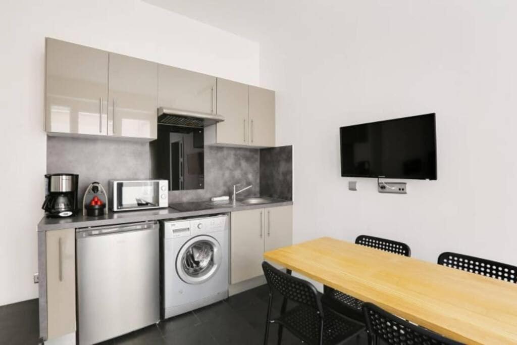 Appartement Cosy Pres Du Marais Paris Exterior foto